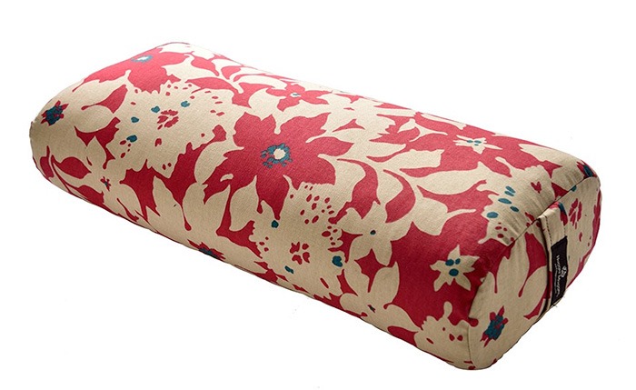 hugger mugger bolster