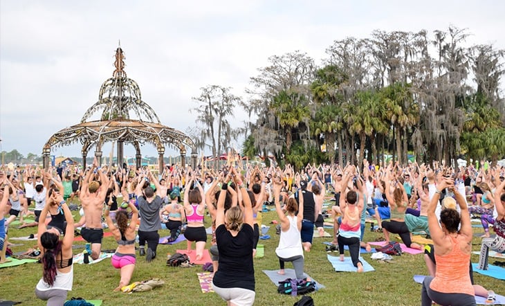 Yoga Teachers: This is How to Get Booked at a Yoga Festival