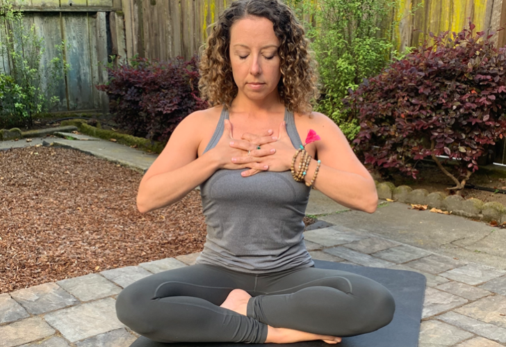 Thunderbolt mudra