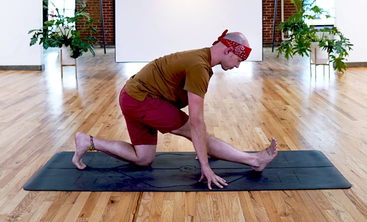 Yoga Frog Pose Step-by-Step Instructions (teacher made)