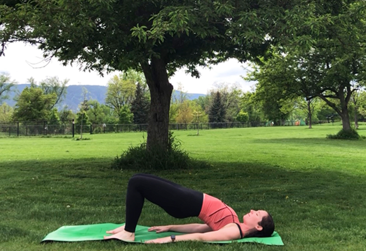 5 Yoga Poses for Glutes to Strengthen and Tone | YouAligned.com