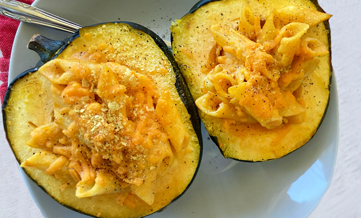 This Mac + Cheese Stuffed Acorn Squash Recipe Is Our Cold Weather Obsession